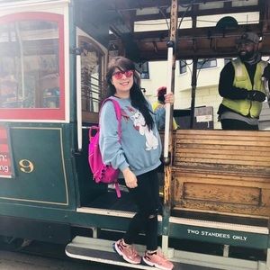 Meet your Posher, Sandy